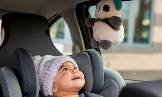 TOMMEE TIPPEE PipPanda závěsná hračka na kočárek s hracím strojkem a lampičkou 12 cm