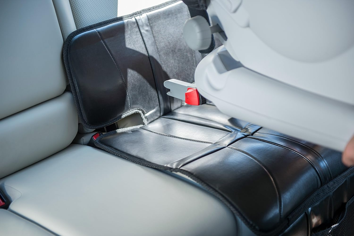 BRITAX ROMER προστατευτικό κάλυμμα καθίσματος με σύστημα ISOFIX