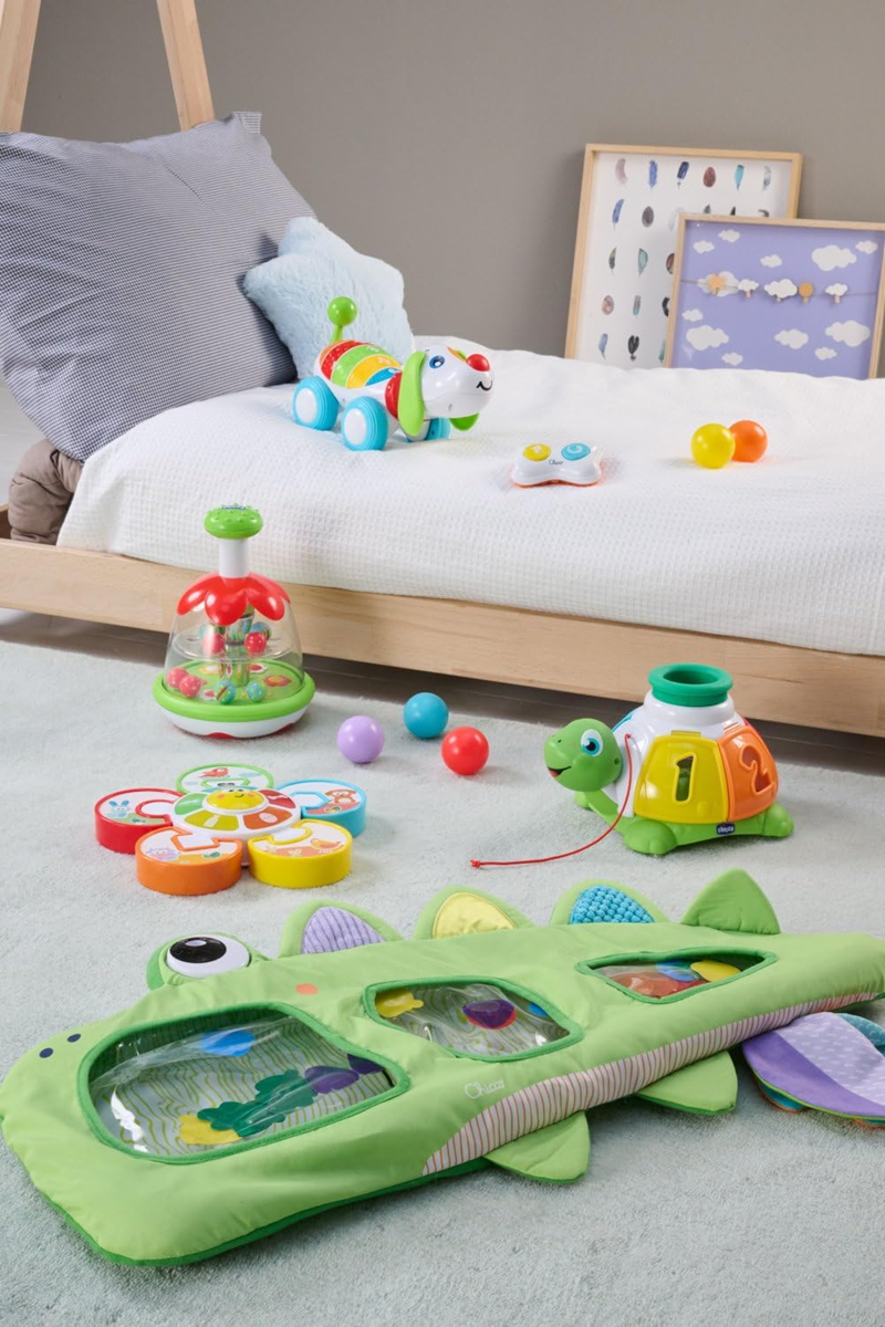 CHICCO Rainbow Spinner въртележка с мотив на ливада 16 x 22 cm 6 m+