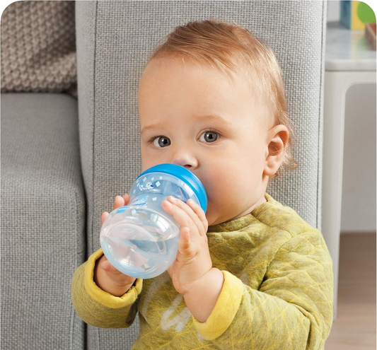 Κούπα MAM Learn To Drink Cup με στόμιο, 190 ml, κατάλληλη από 6 μηνών, αντικαταθλιπτική, ιδανική για μωρά