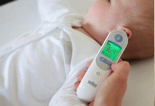 BRAUN ThermoScan 7 ακριβές θερμόμετρο αυτιού + 21 προστατευτικά καλύμματα