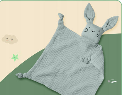 YOOCAA bib + wooden teether + muslin comforter set, 30 x 43 cm