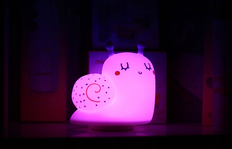 MINILAND Cosy Dreamer νυχτερινό φωτάκι σιλικόνης ΣΑΛΙΓΚΑΡΙ 12,3 x 12,3 εκ.