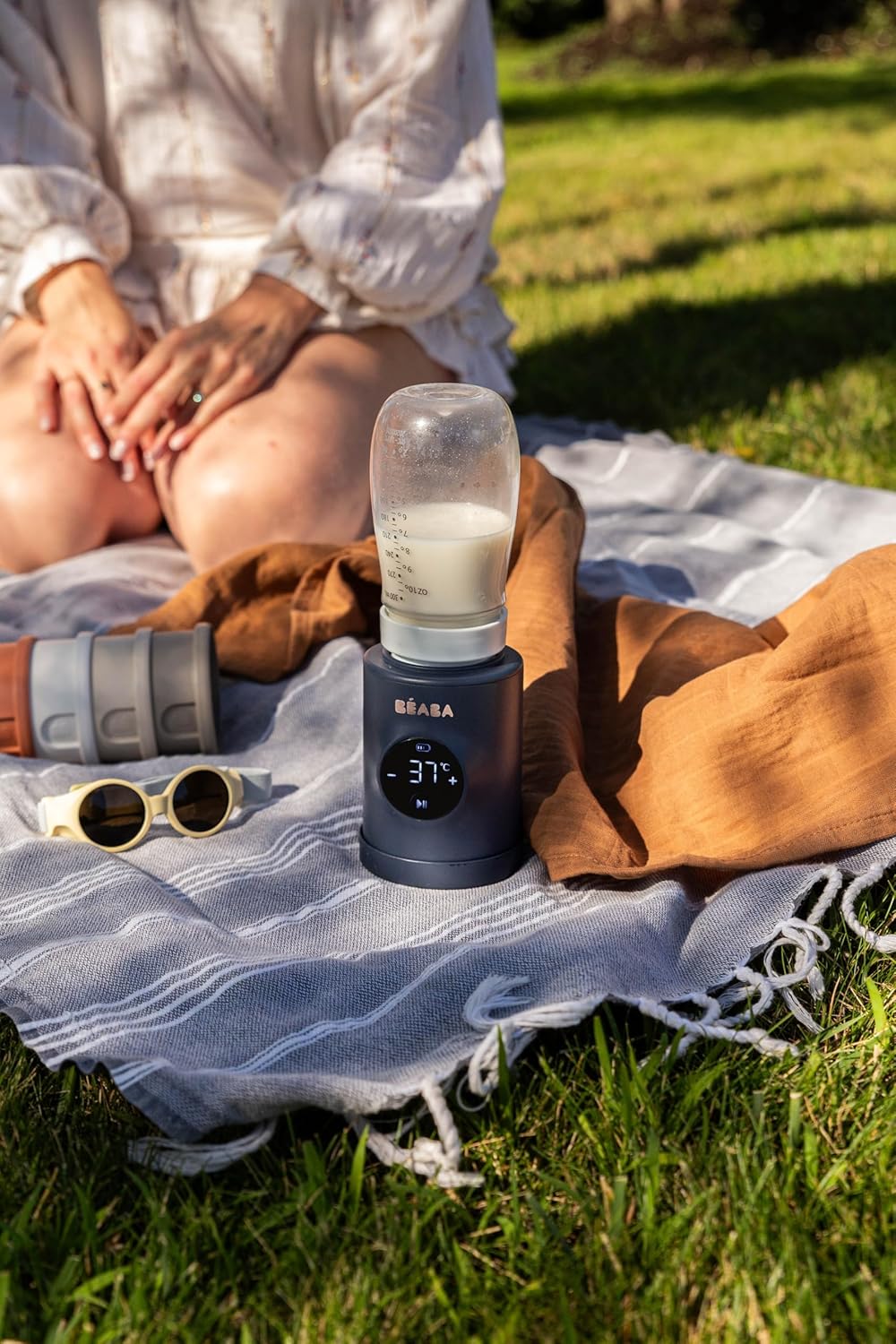 BÉABA Milk Nomad portable bottle warmer