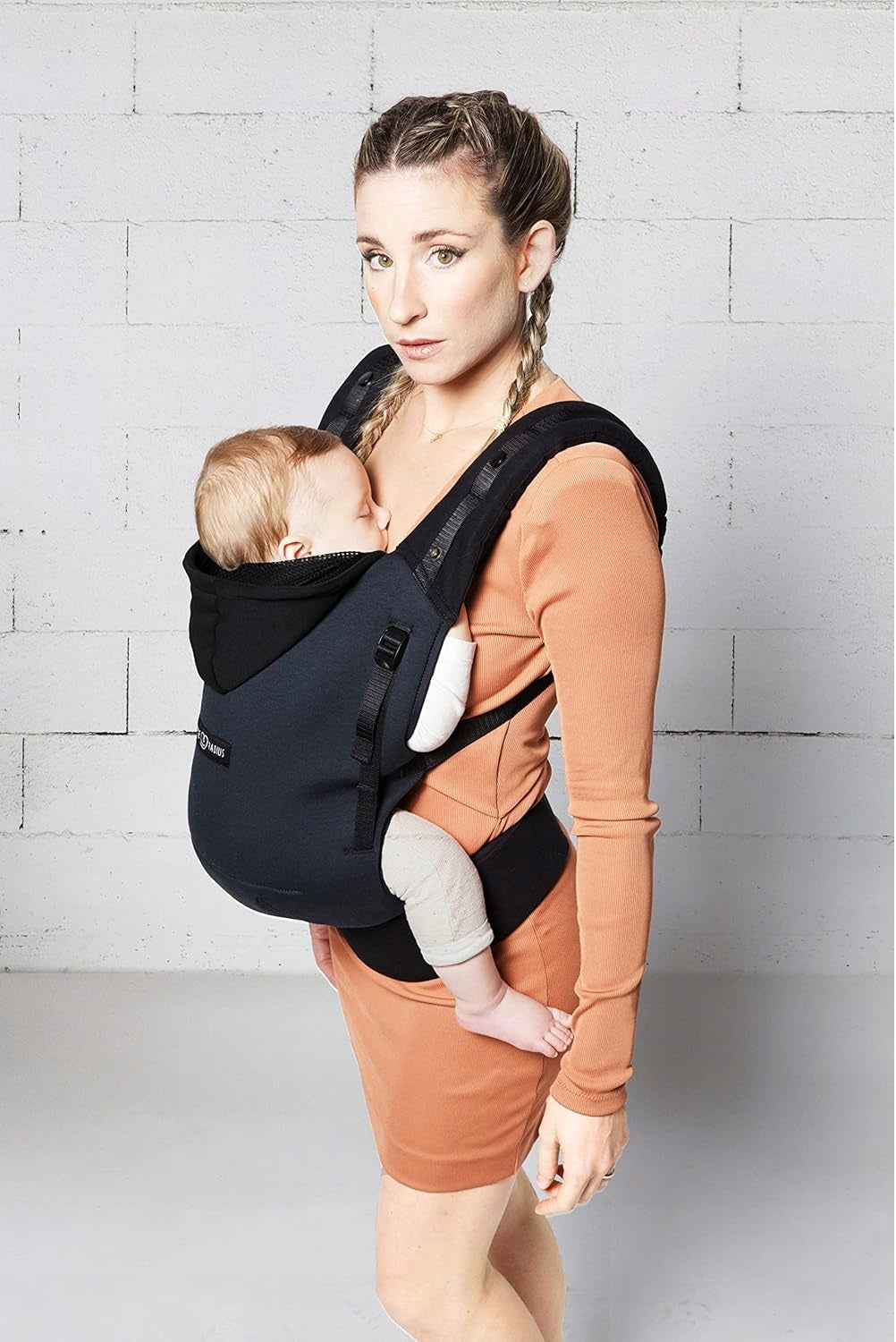 LOVE RADIUS ergonomic baby carrier with hood HOODIE CARRIER
