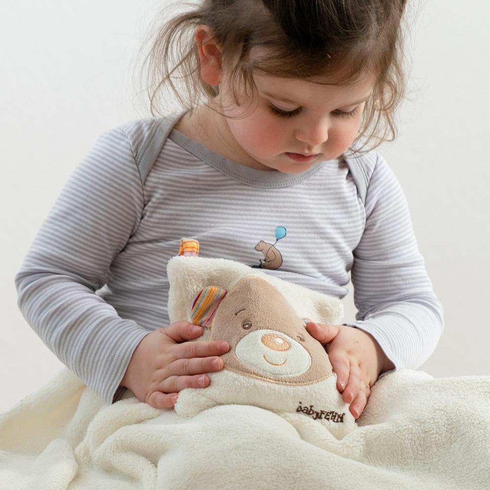 Fehn Rainbow Teddy θερμοφόρα με κουκούτσια κερασιού 16 cm