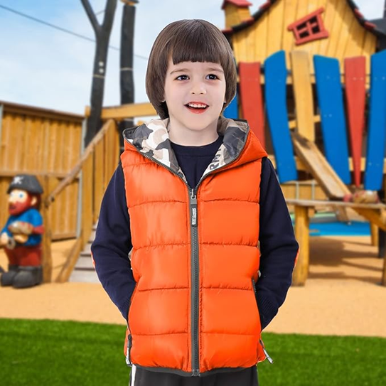 KAMIZELKA pikowana z kapturem 90 9-12msc