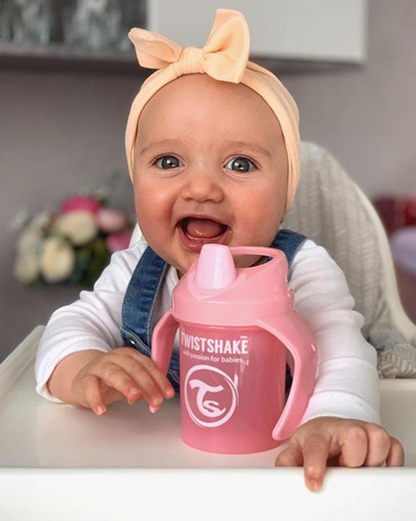 TWISTSHAKE Mini Cup εκπαιδευτικό ποτήρι με στόμιο και αναδευτήρα 230 ml 4 m+