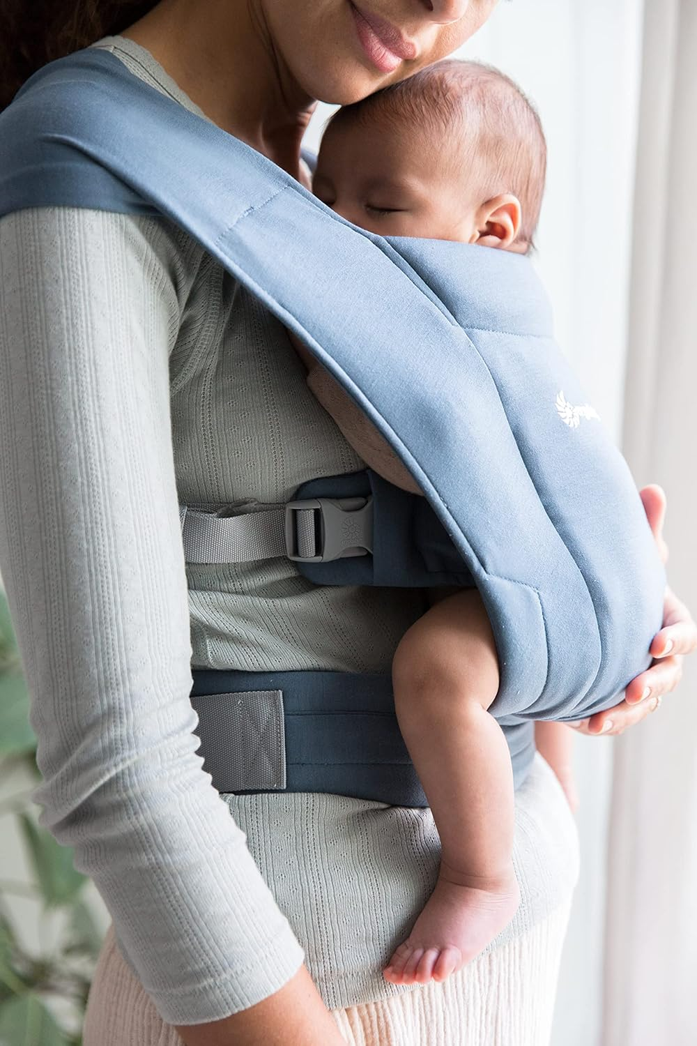 ERGOBABY EMBRACE μάρσιπος για νεογέννητα