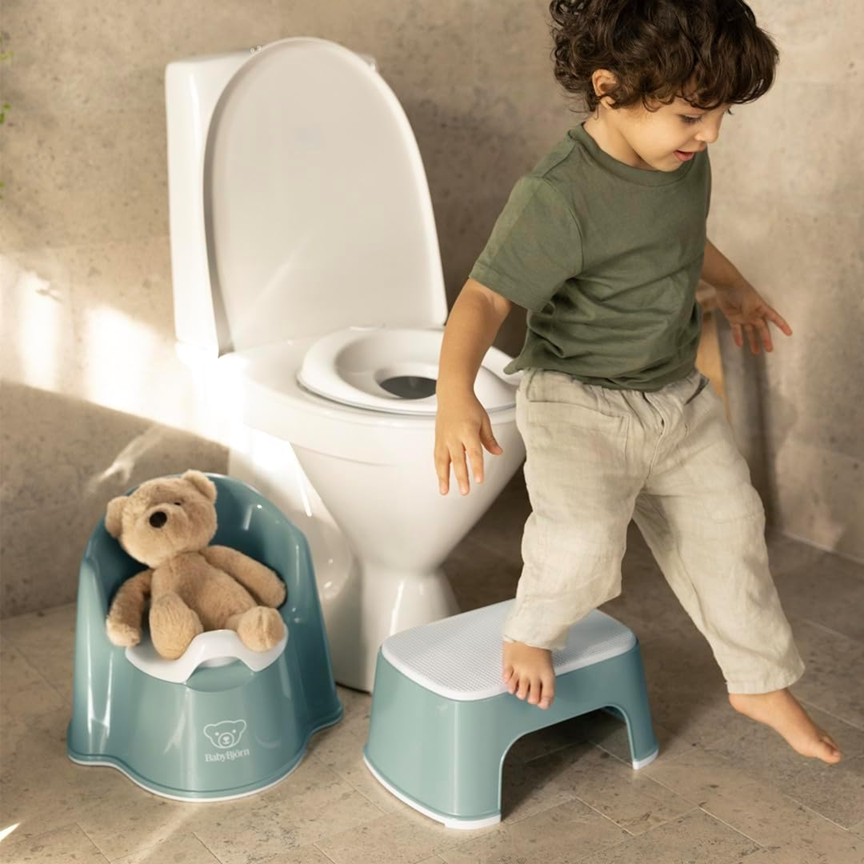 Adaptor BABYBJORN pentru toaletă, cu reglare și orificiu, 12 x 18,5 cm