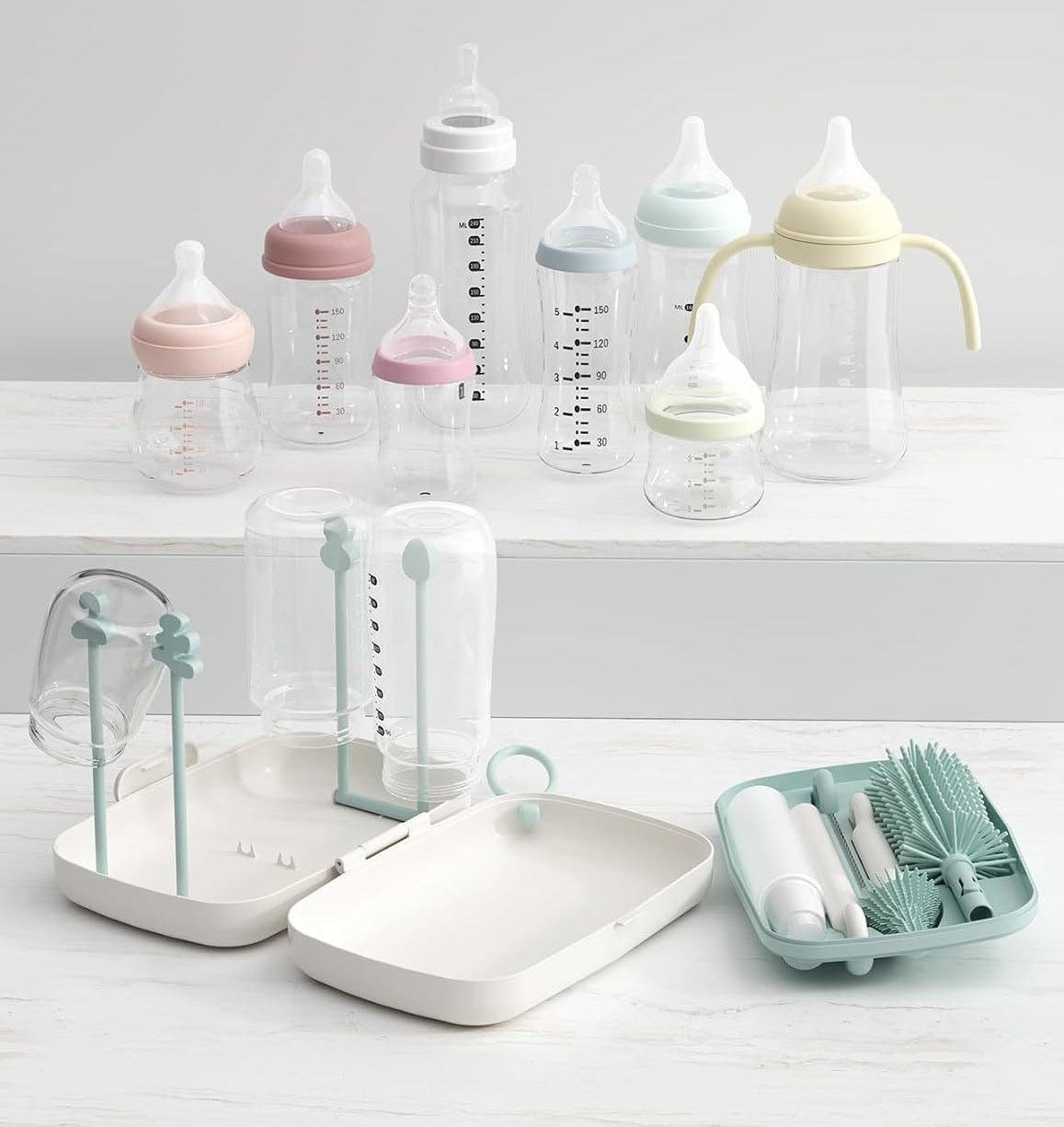 MOMCOZY 7-in-1 travel cleaning kit for bottles, pacifiers, and straws + case
