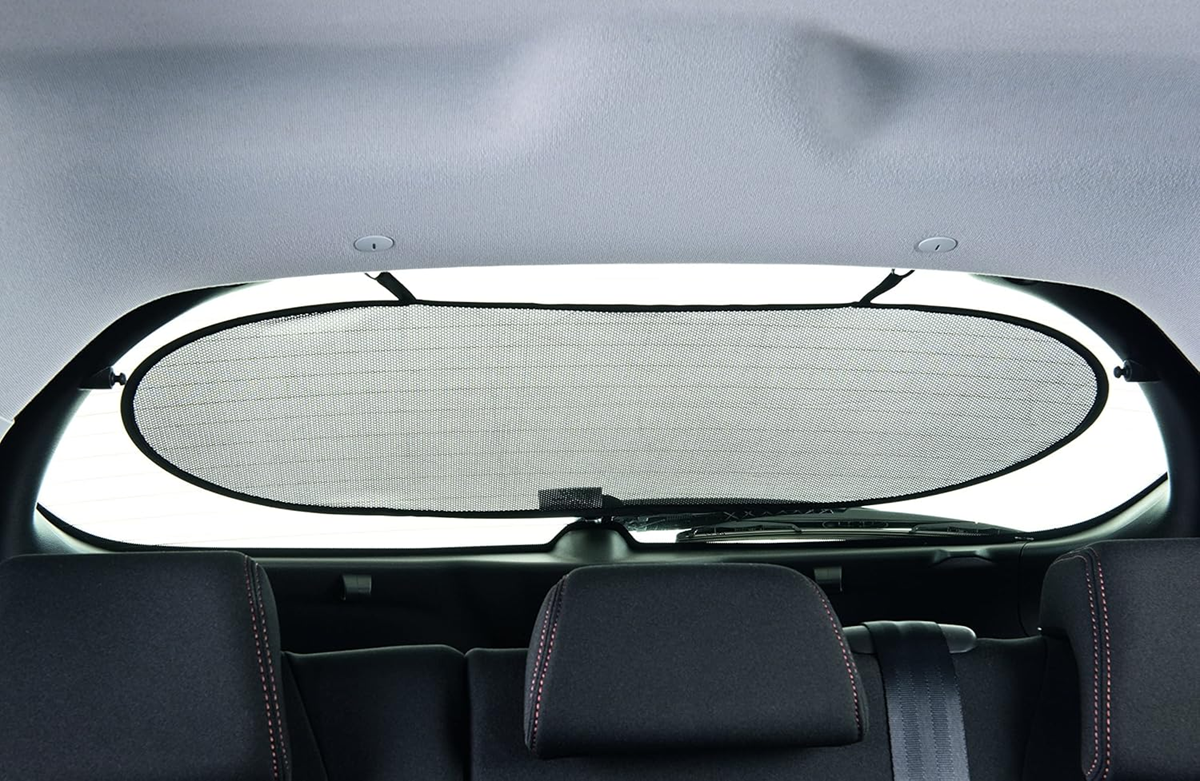 SAFETY 1ST sunshade for the rear car window