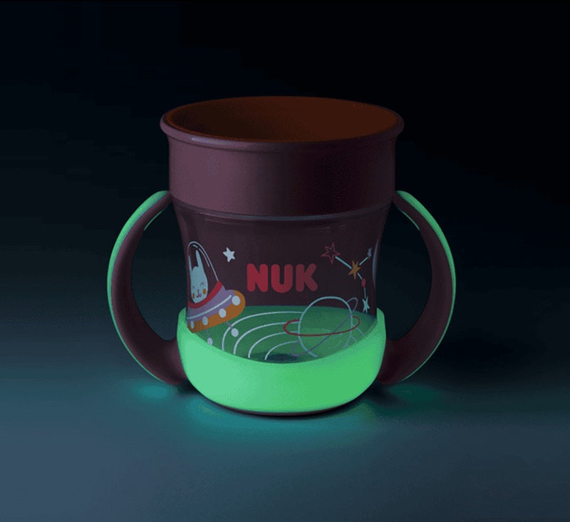NUK Mini Magic Cup kubek niekapek 360° 160 ml 6 m+ świecący w ciemności