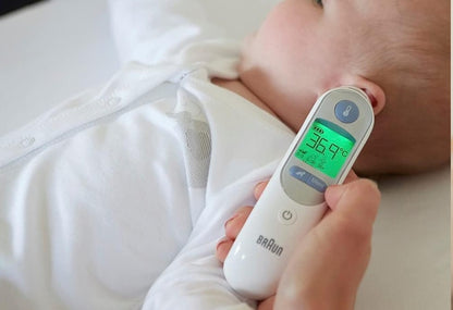 BRAUN ThermoScan 7 ακριβές θερμόμετρο αυτιού + 21 προστατευτικά καλύμματα