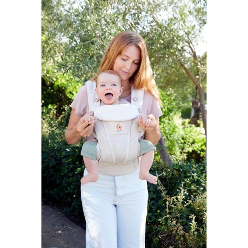 Εργονομική μάρσιπος ERGOBABY OMNI BREEZE