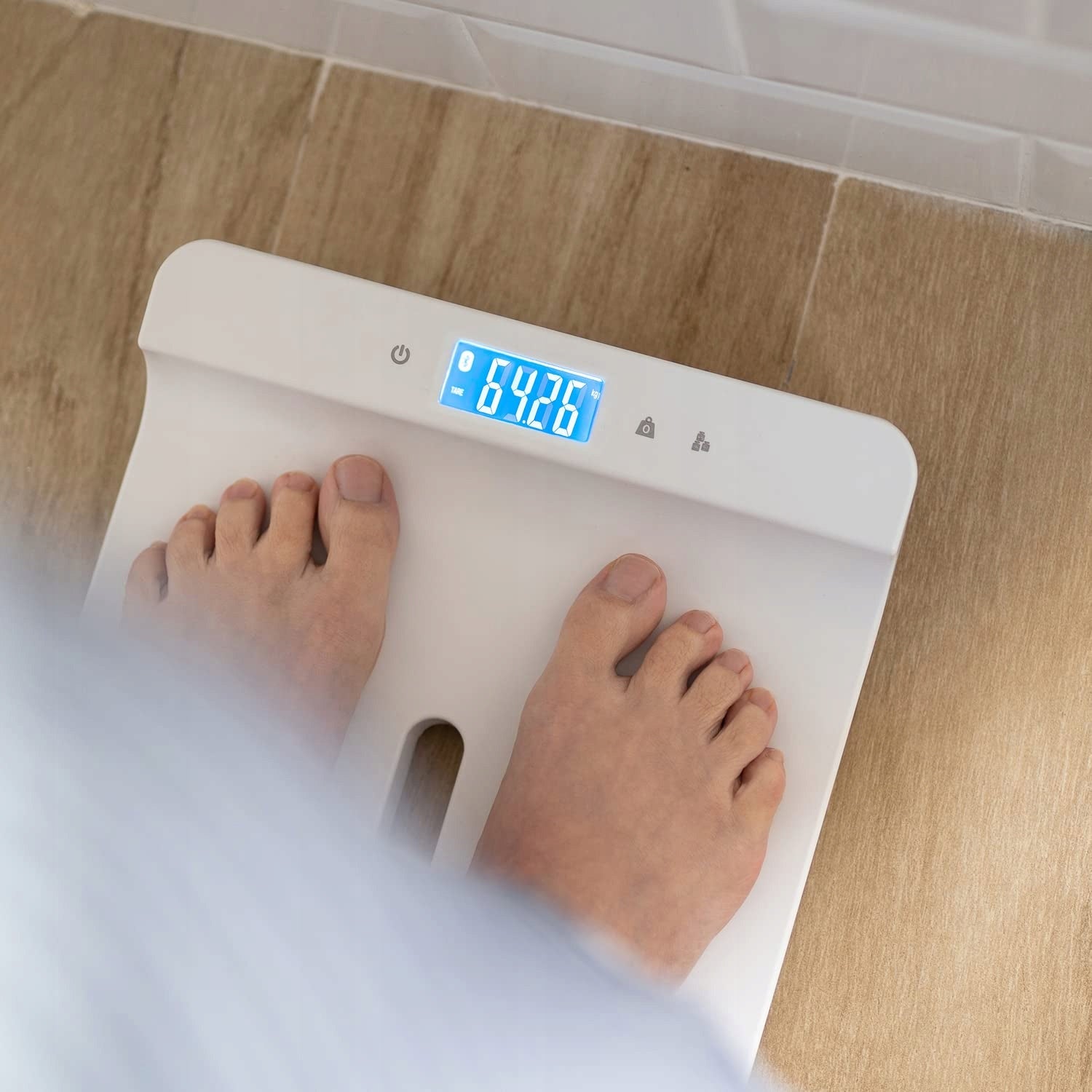 SUAVINEX 2w1 waga cyfrowa i pomiar wzrostu