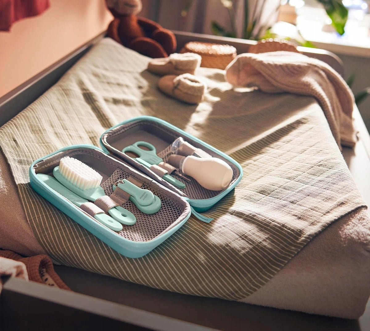 PHILIPS AVENT SCH401/00 zestaw do pielęgnacji dziecka 9 elementów + etui
