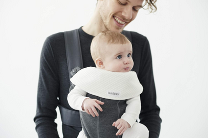 BABYBJORN śliniak do nosidełka x2