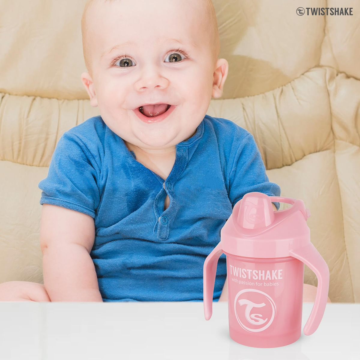 TWISTSHAKE Mini Cup εκπαιδευτικό ποτήρι με στόμιο και αναδευτήρα 230 ml 4 m+