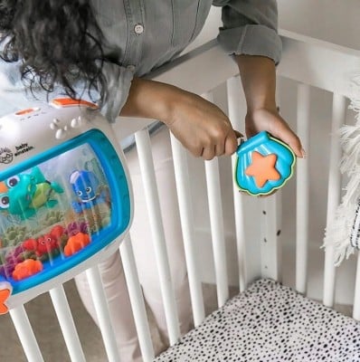 BABY EINSTEIN Θαλασσινά Όνειρα Μουσικό Κουτί + Τηλεχειριστήριο